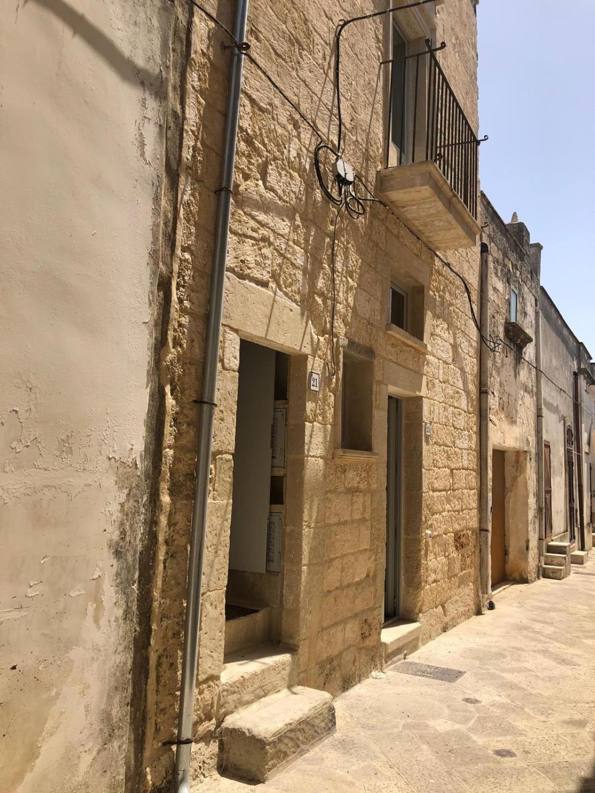 Odegos Monolocali Vico Sant'Antonio Villa Carpignano Salentino Buitenkant foto