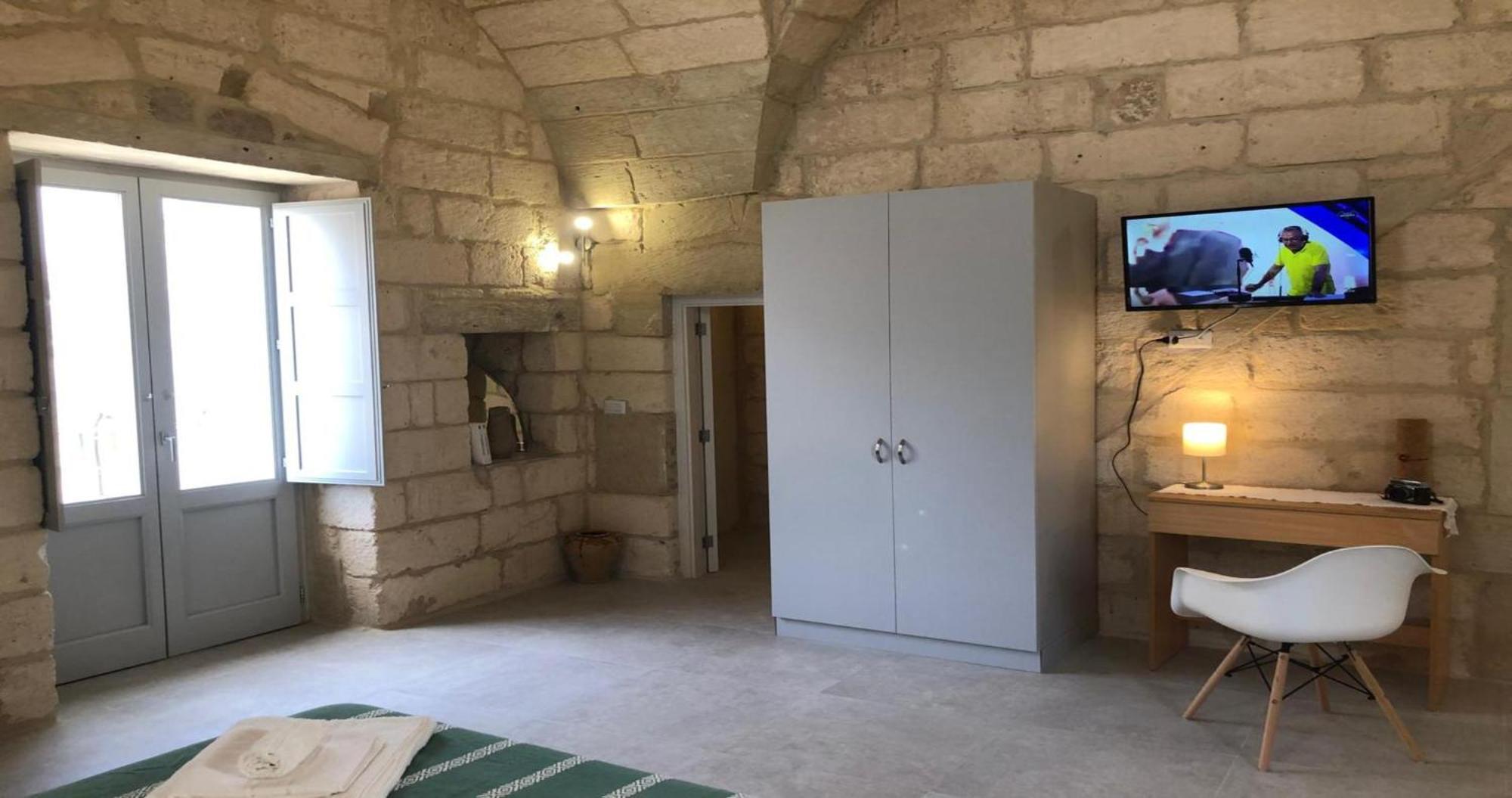 Odegos Monolocali Vico Sant'Antonio Villa Carpignano Salentino Buitenkant foto