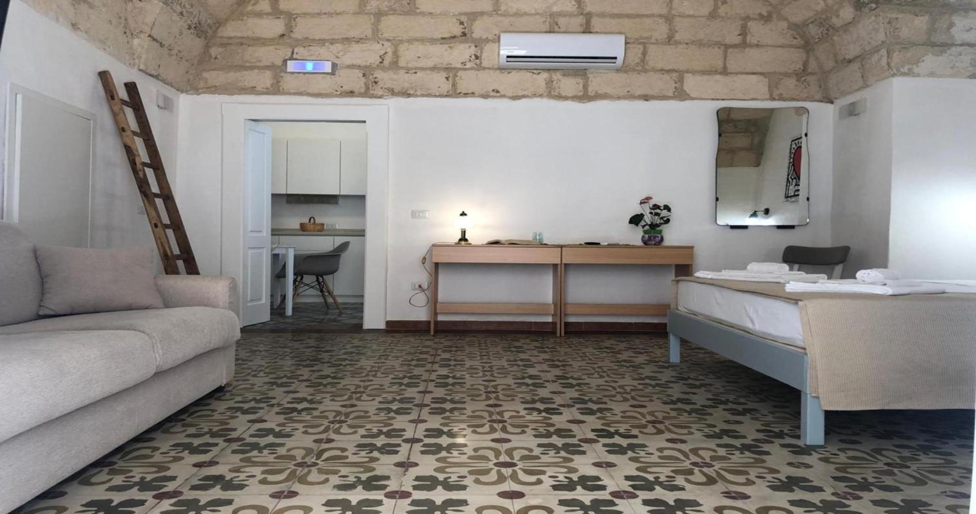 Odegos Monolocali Vico Sant'Antonio Villa Carpignano Salentino Buitenkant foto