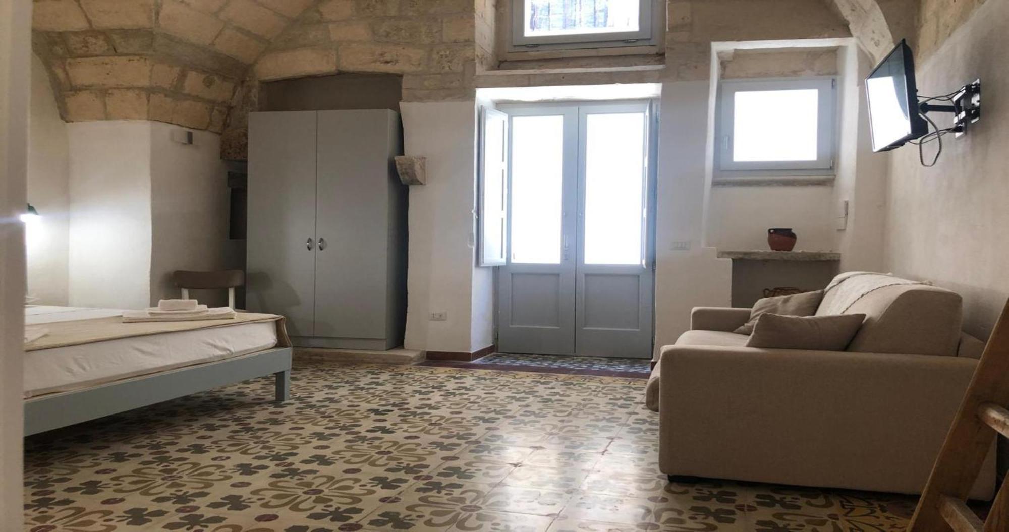 Odegos Monolocali Vico Sant'Antonio Villa Carpignano Salentino Buitenkant foto