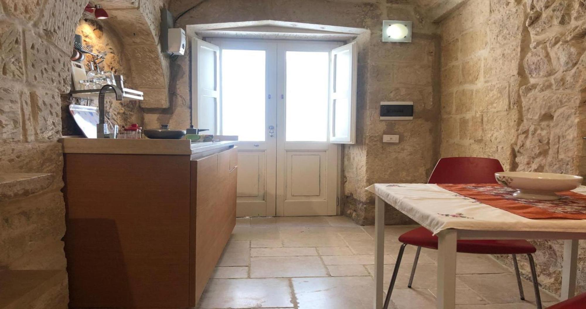 Odegos Monolocali Vico Sant'Antonio Villa Carpignano Salentino Buitenkant foto