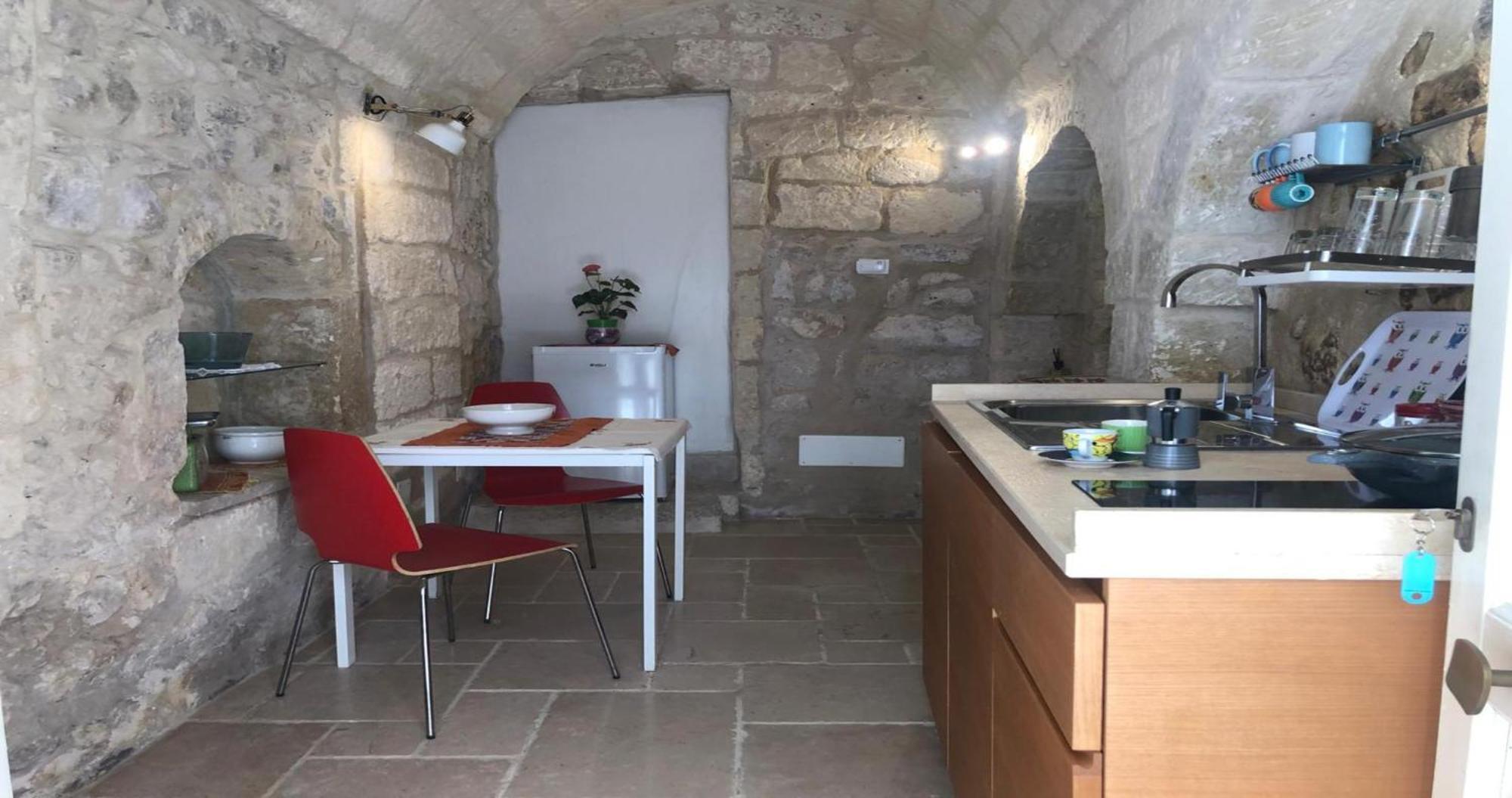 Odegos Monolocali Vico Sant'Antonio Villa Carpignano Salentino Buitenkant foto