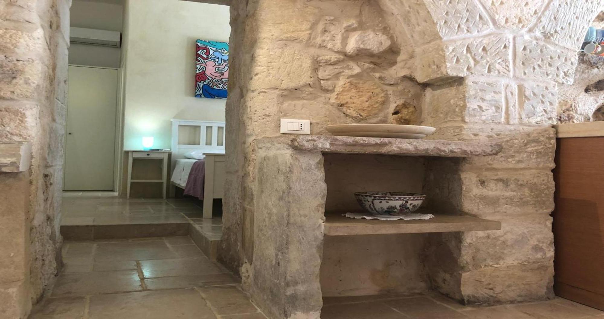 Odegos Monolocali Vico Sant'Antonio Villa Carpignano Salentino Buitenkant foto
