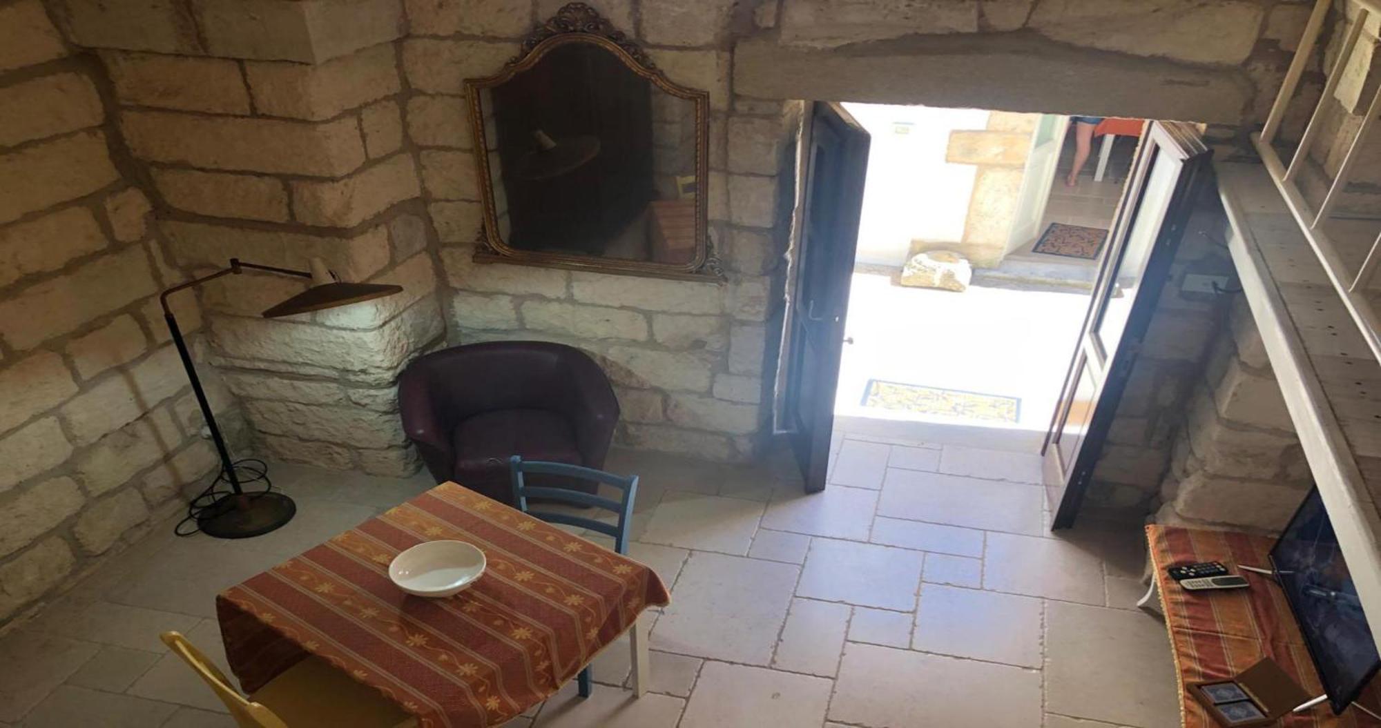 Odegos Monolocali Vico Sant'Antonio Villa Carpignano Salentino Buitenkant foto