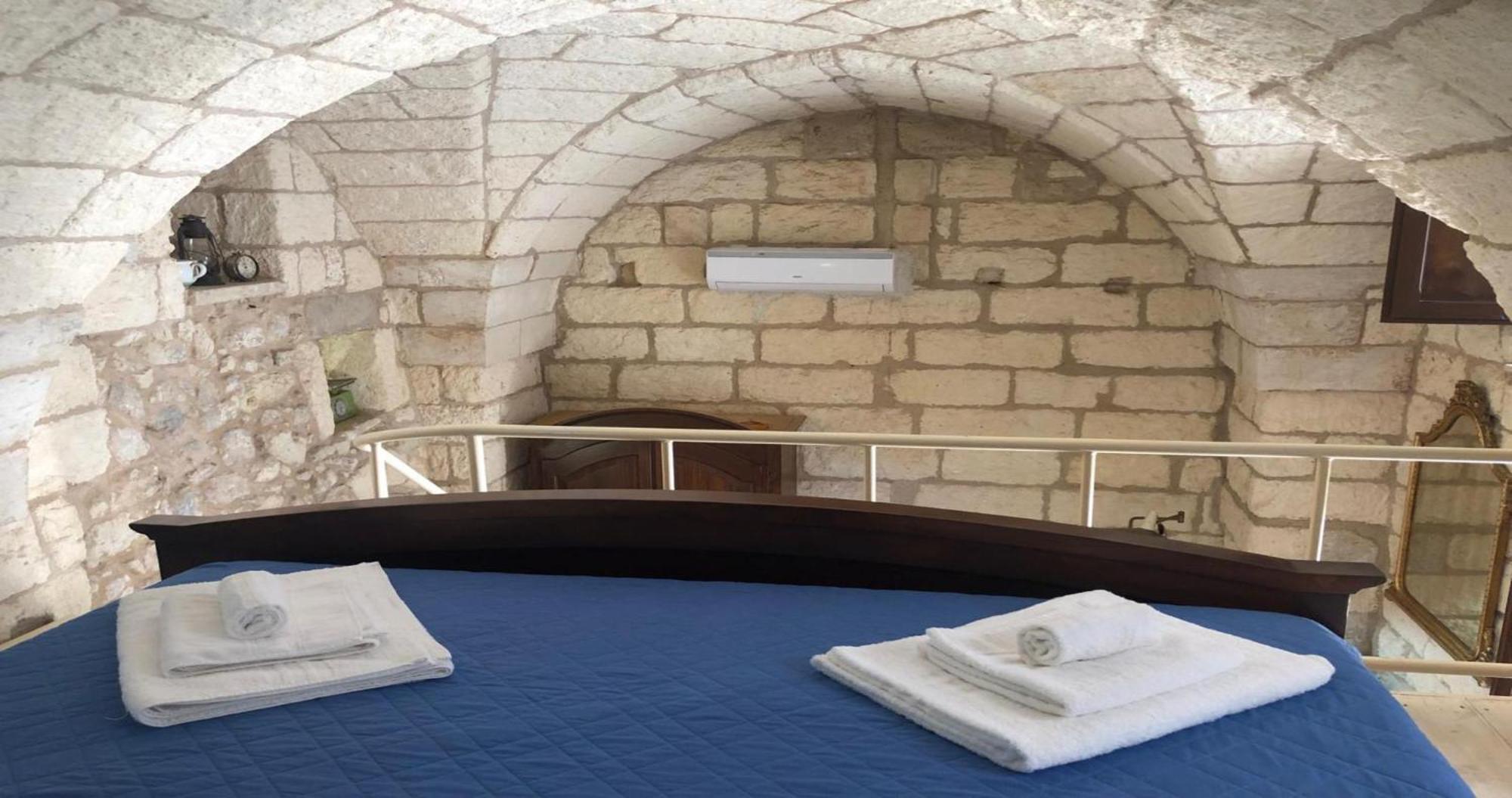 Odegos Monolocali Vico Sant'Antonio Villa Carpignano Salentino Buitenkant foto